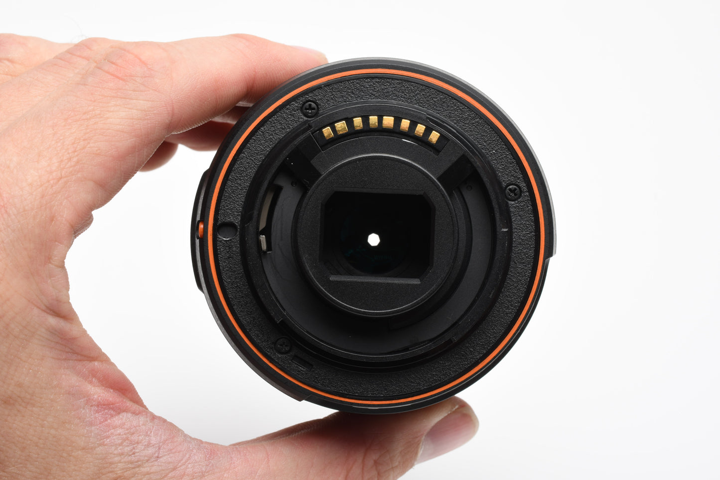 Sony DT 18-55mm f3.5-5.6 II zoom lens, Caps, Stiff zoom, still great
