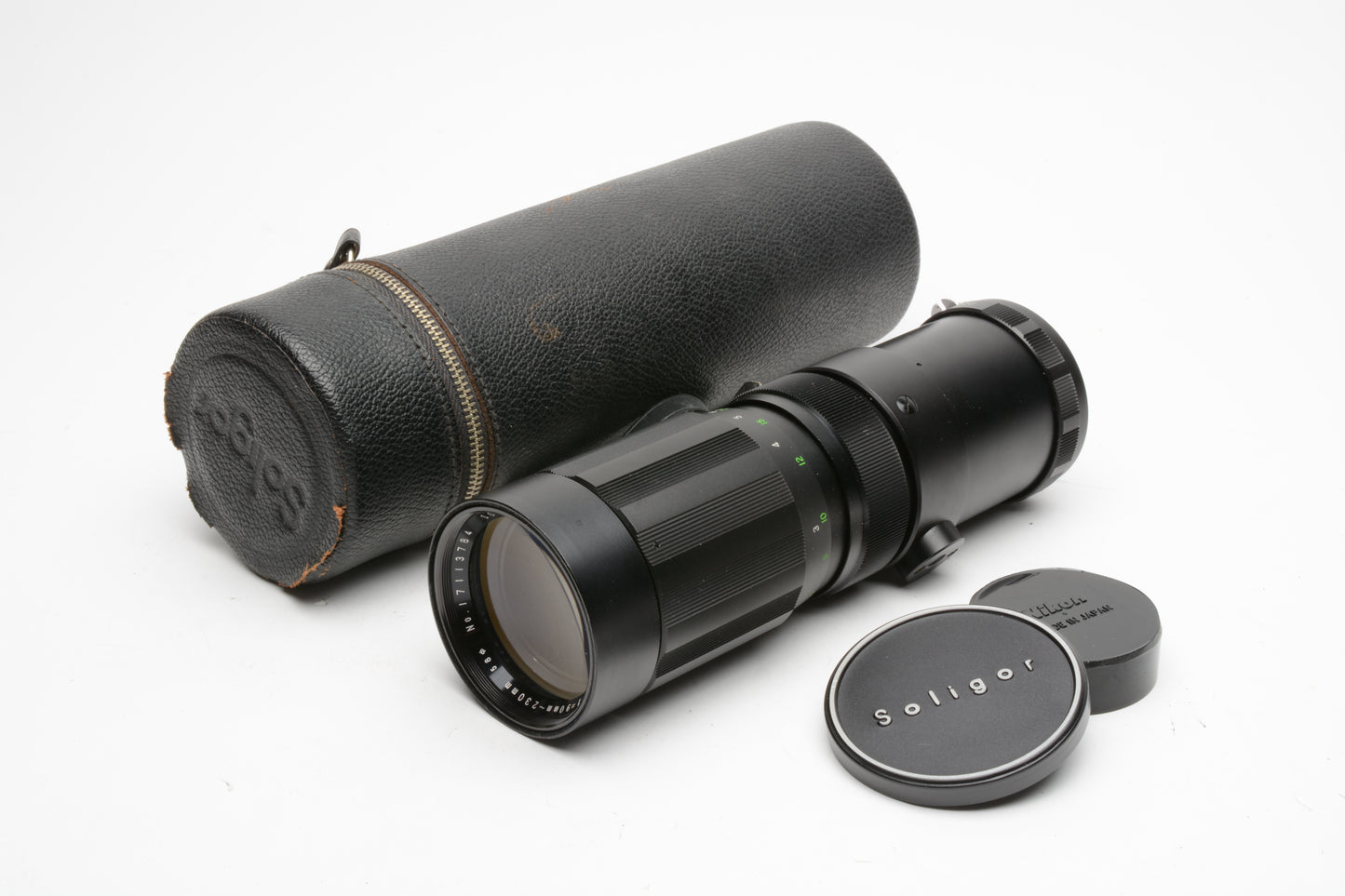 Soligor 90-230mm f4.5 Nikon F mount 2-touch zoom lens, clean, w/Caps + Case