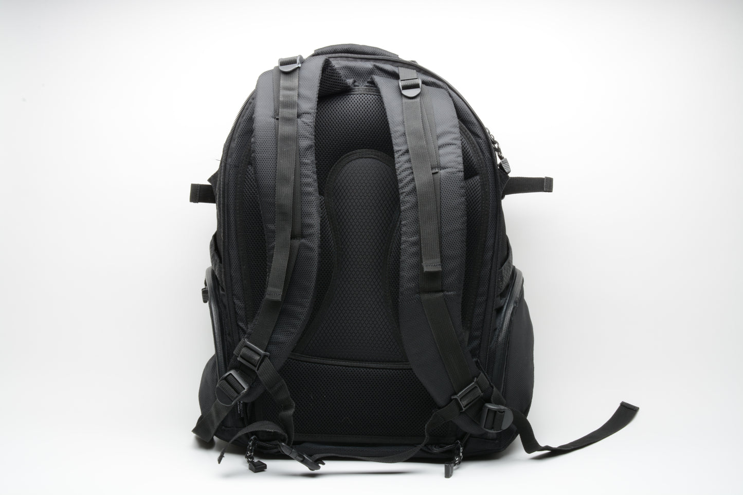 Tenba Shootout camera backpack (Black) Medium, Nice and clean