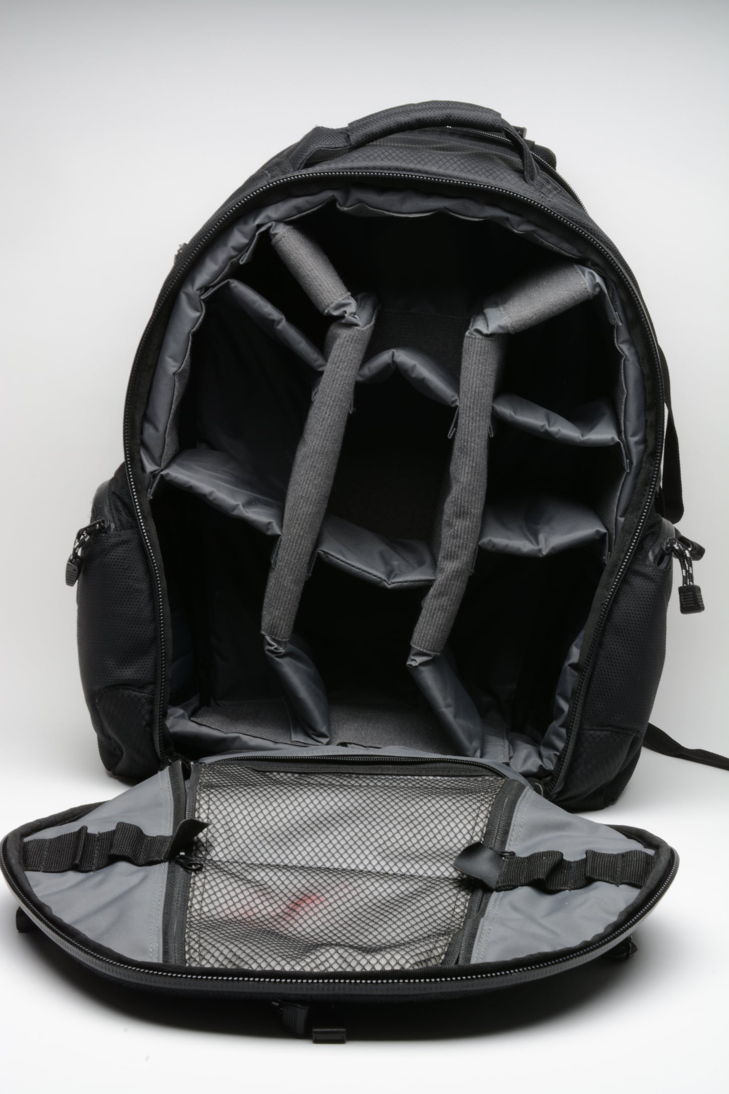 Tenba Shootout camera backpack (Black) Medium, Nice and clean