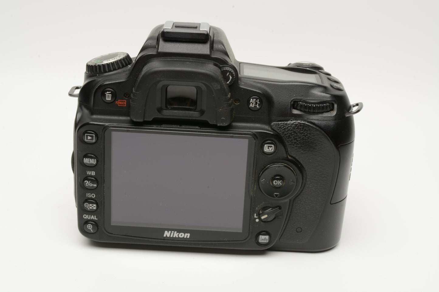 Nikon D90 DSLR body, 2X batts, charger, LCD cover, 29K Acts, works great
