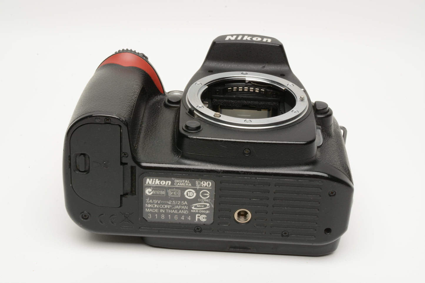 Nikon D90 DSLR body, 2X batts, charger, LCD cover, 29K Acts, works great