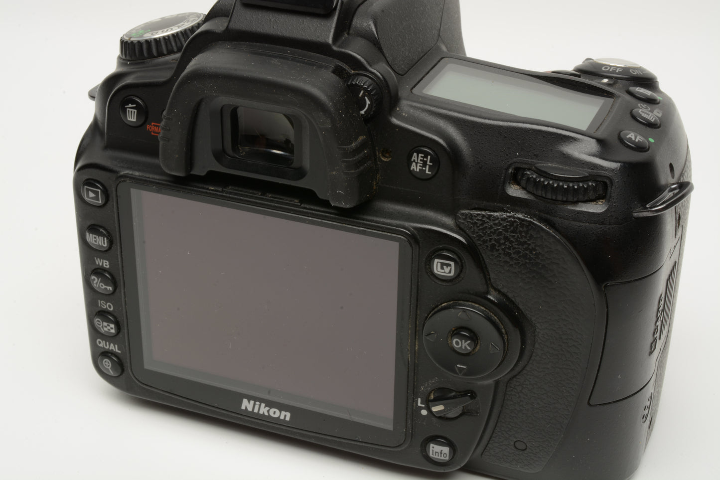 Nikon D90 DSLR body, 2X batts, charger, LCD cover, 29K Acts, works great