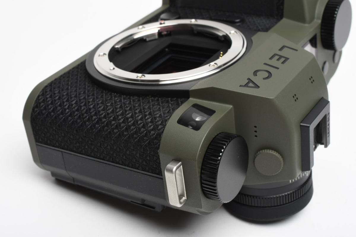 Leica SL3 Reporter Mirrorless Camera Mint, w/Leica USA Warranty, Complete