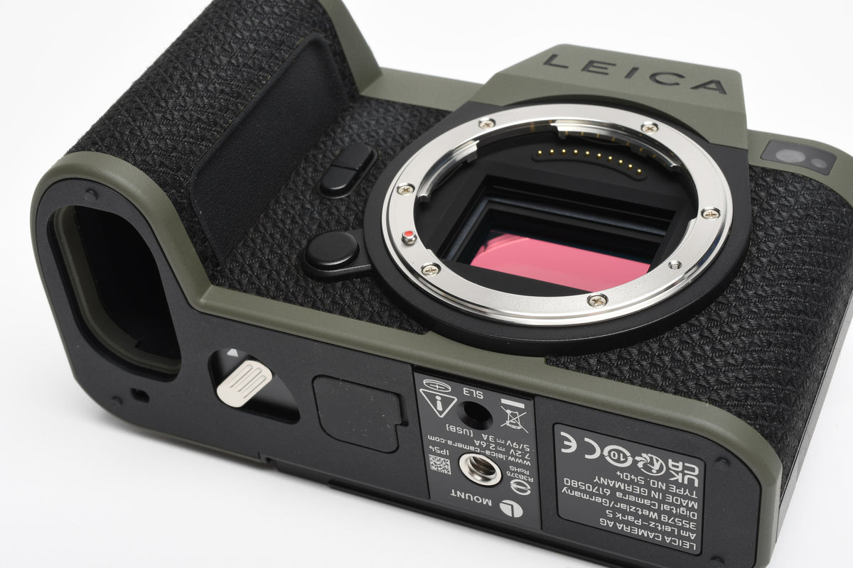 Leica SL3 Reporter Mirrorless Camera Mint, w/Leica USA Warranty, Complete