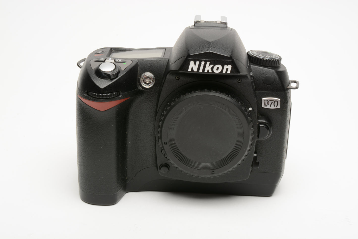 Nikon D70 DSLR body w/batt, charger, strap, Only 2628 Acts!!