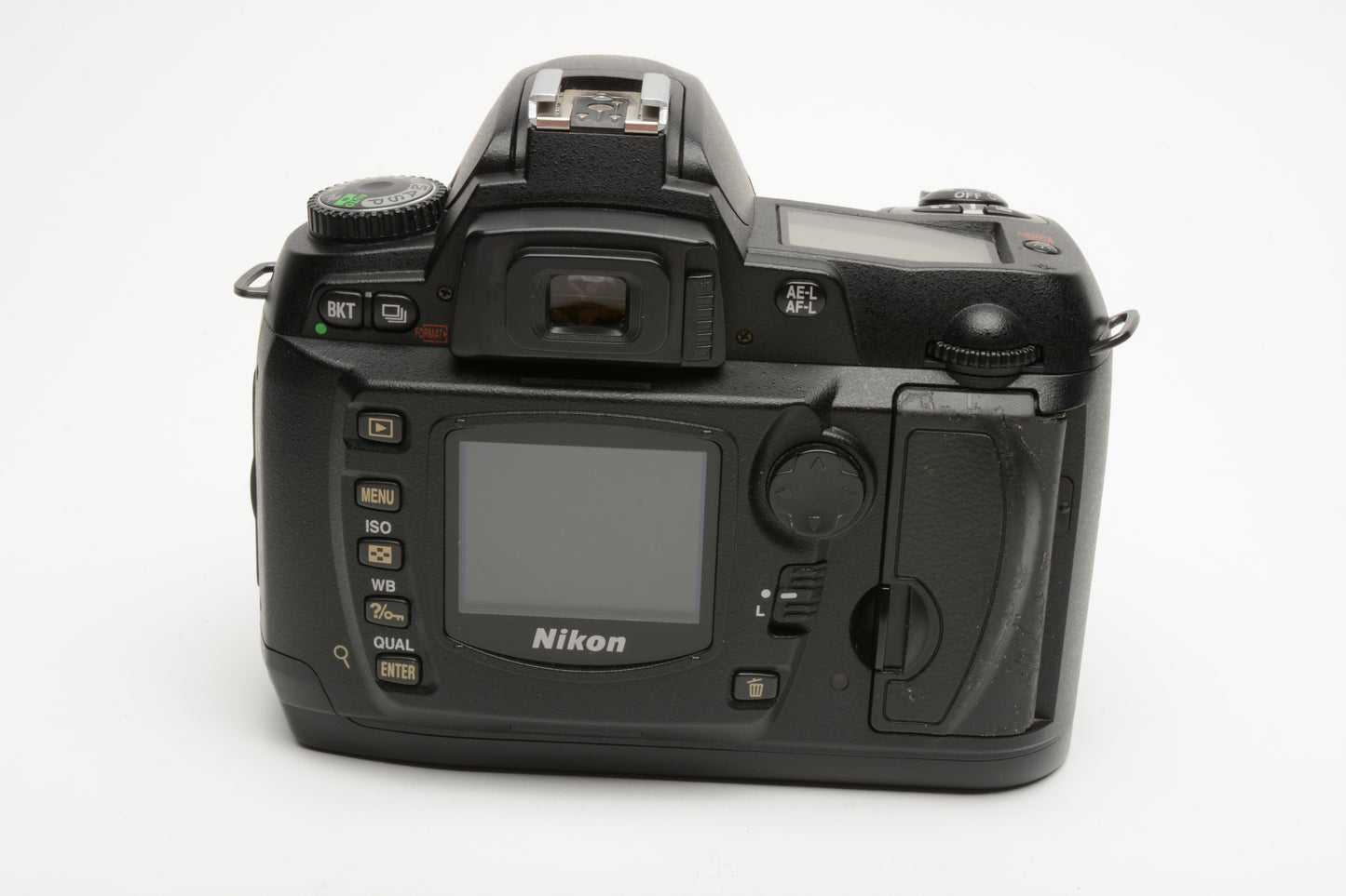 Nikon D70 DSLR body w/batt, charger, strap, Only 2628 Acts!!