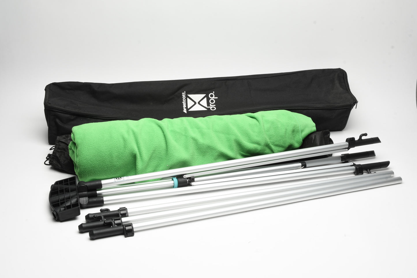 Westcott X-Drop Kit 5 x 7' Green Screen, Case, Clean!