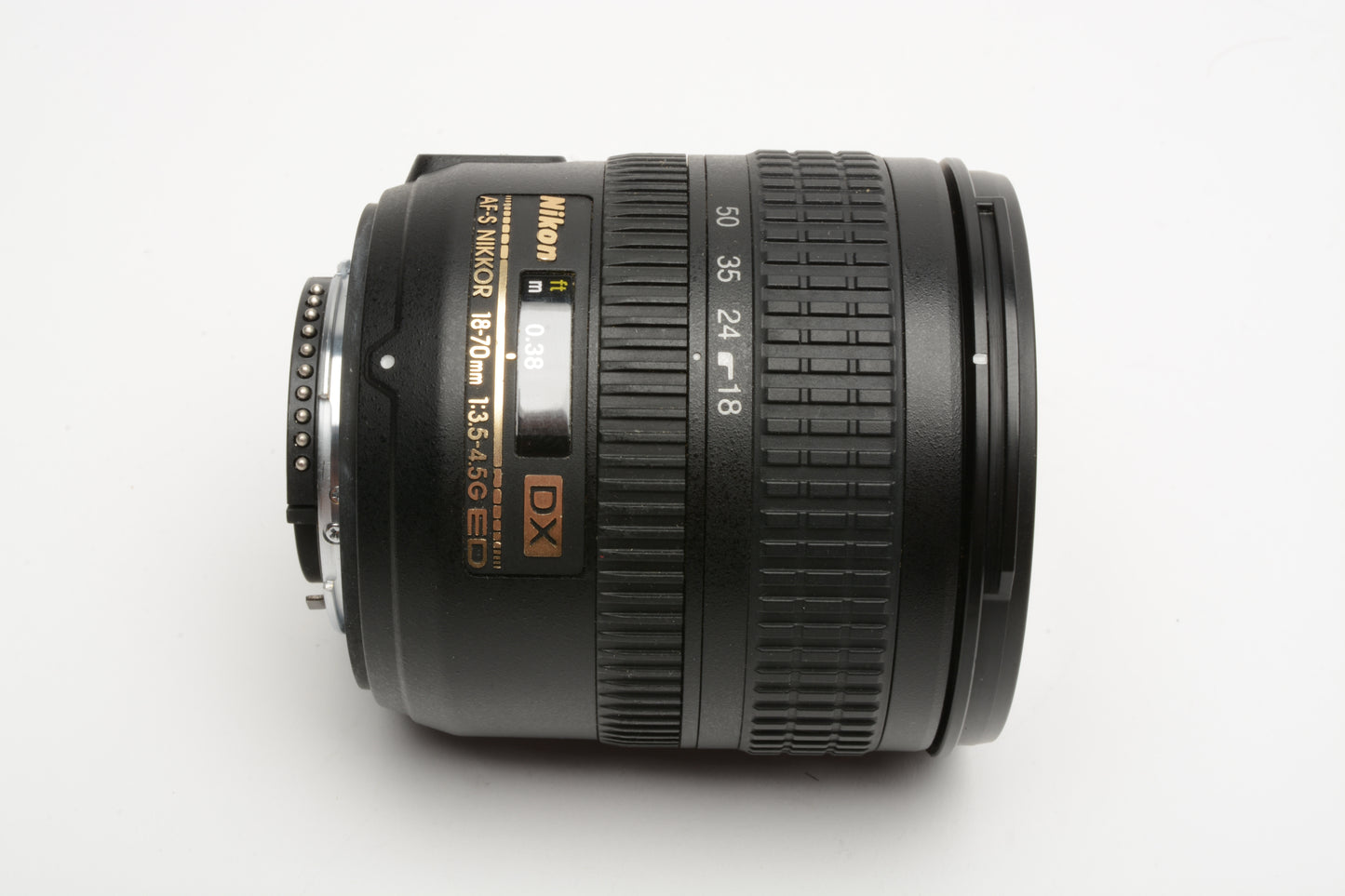 Nikon AF-S Nikkor 18-70mm f3.5-4.5G ED DX IF w/caps, hood, UV, works great