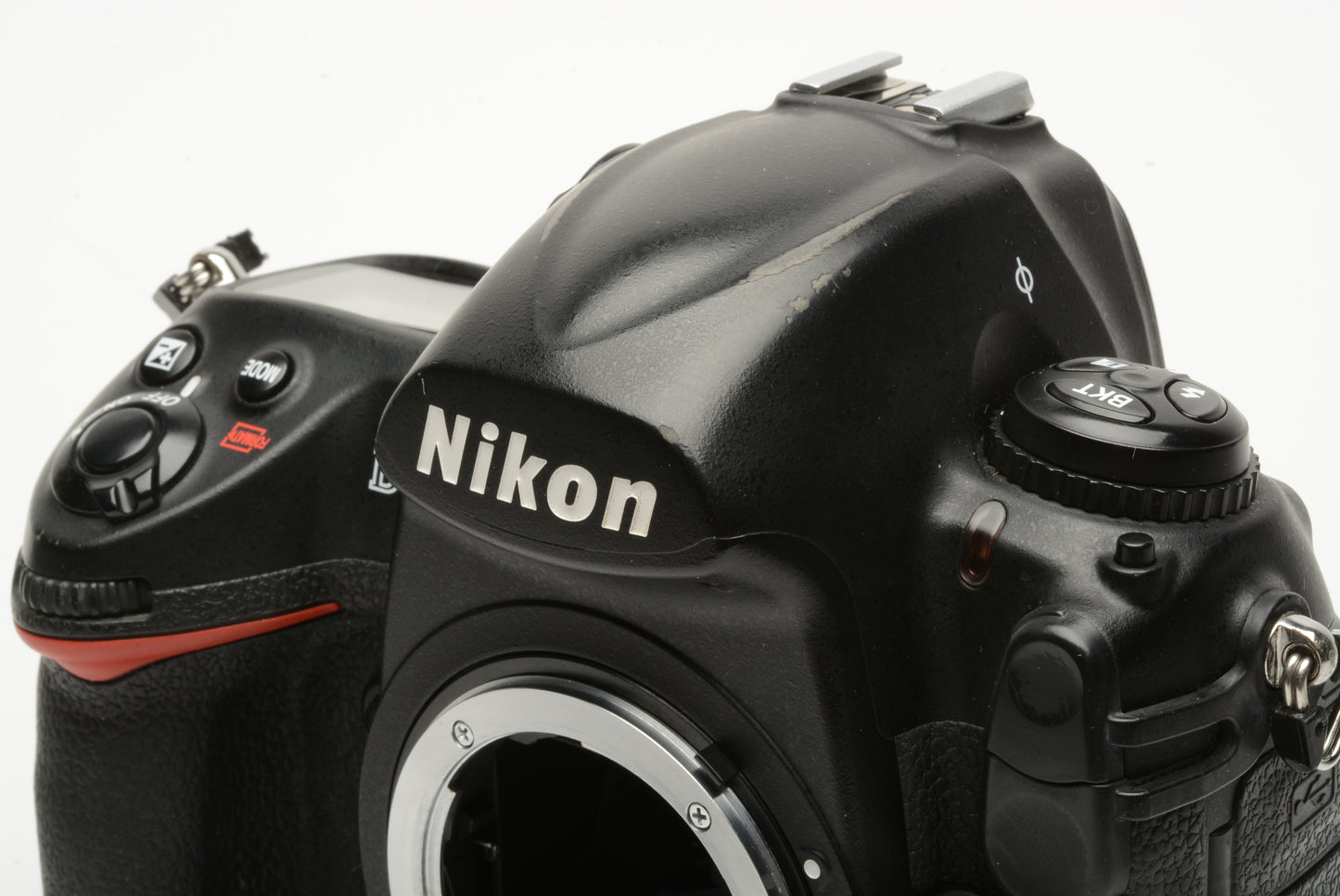 Nikon D3 12.1MP DSLR body, 2batts, charger, strap, manuals 73K Acts!  Great camera!