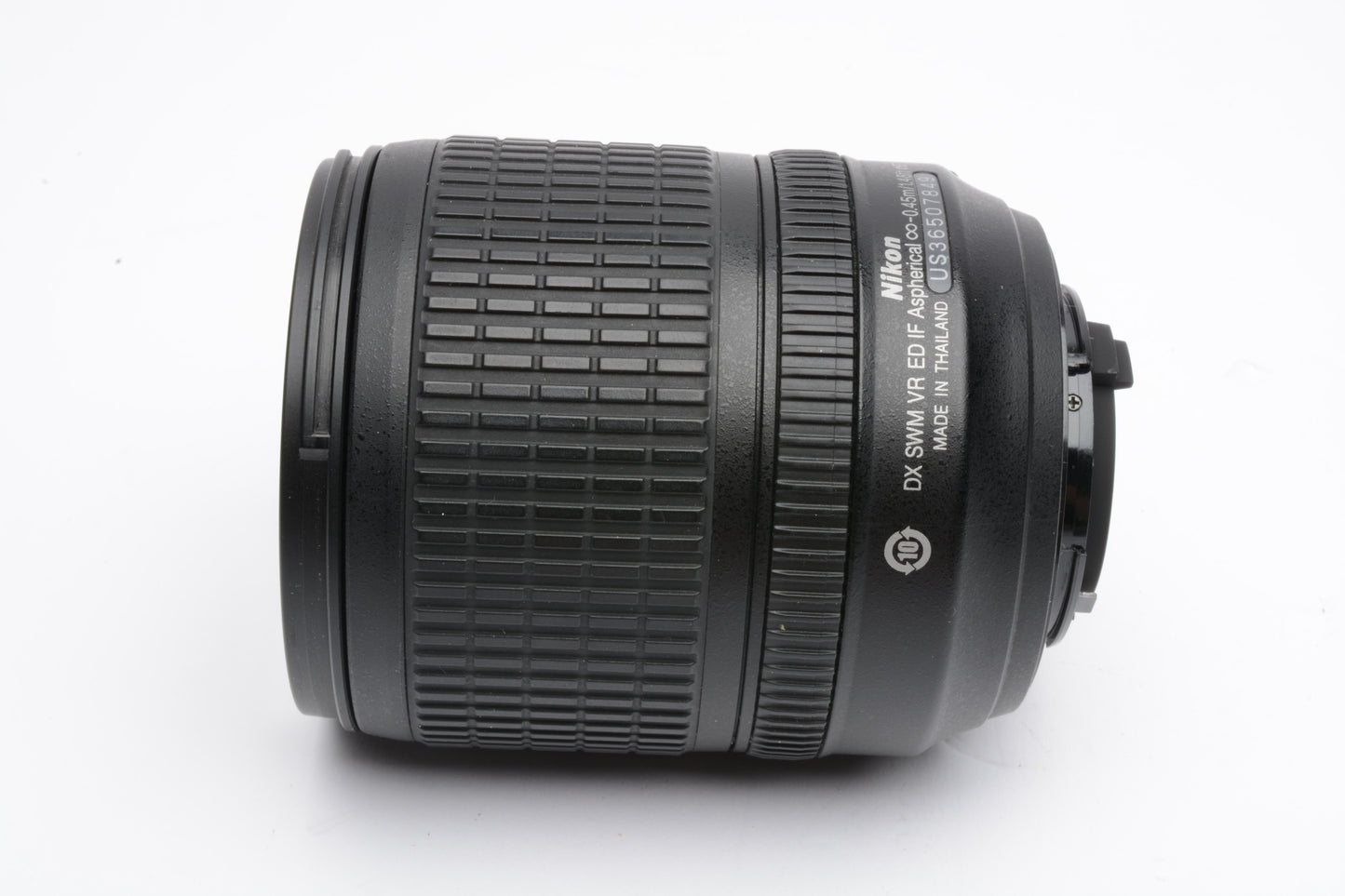 Nikon AF-S 18-105mm f3.5-5.6G ED DX VR zoom lens, hood, caps