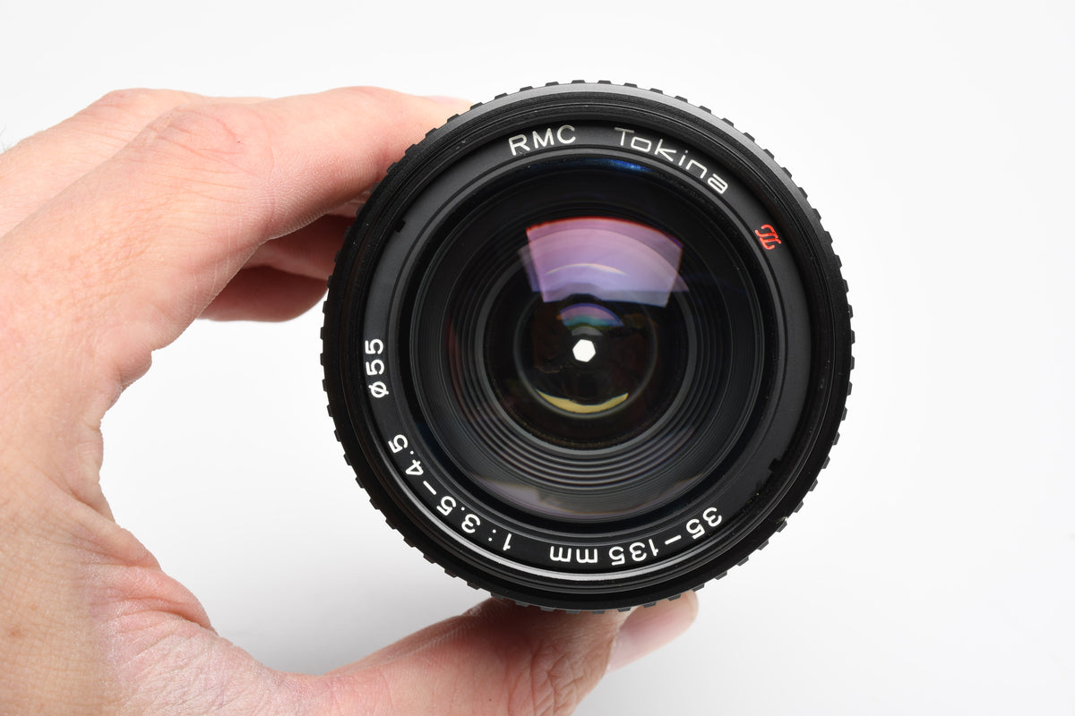 Tokina RMC 35-135mm f3.5-4.5 zoom lens for Nikon Ai-S, Caps, UV, Great