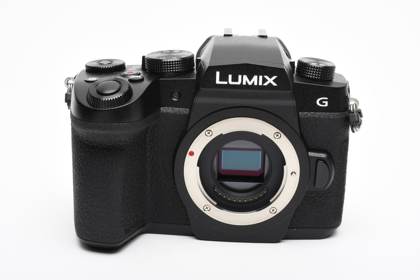 Panasonic Lumix DC-G95 4K Body Only, 19,289 Acts, teated, Nice
