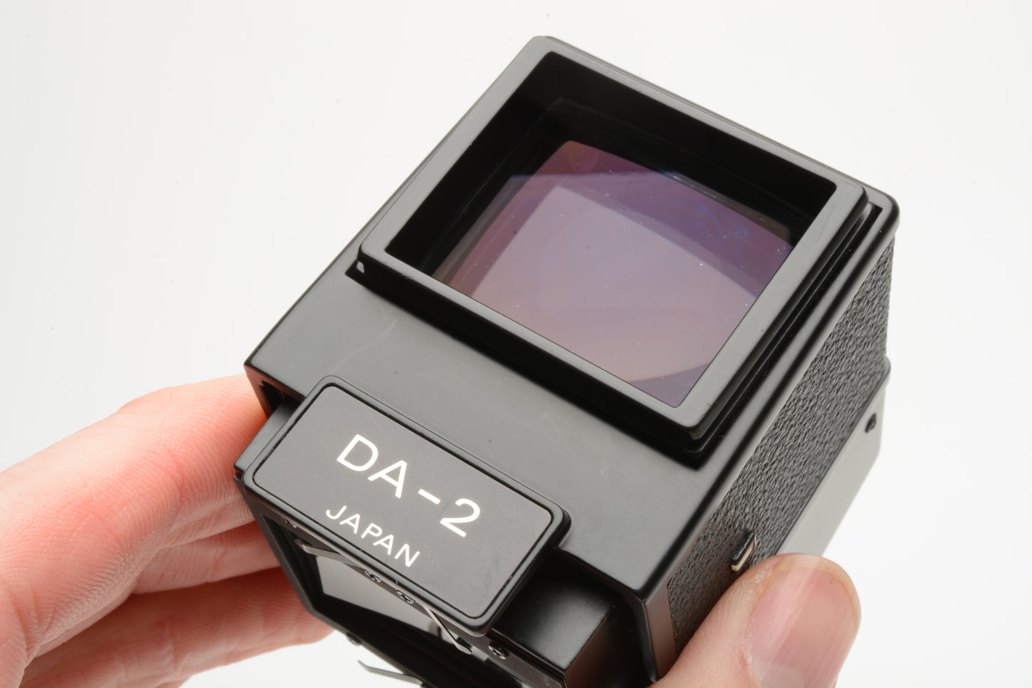 Nikon DA-2 Sports Finder w/Caps, Very clean