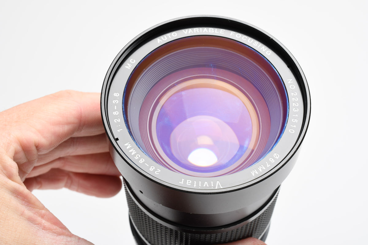 Vivitar 28-85mm f2.8-3.8 MC Zoom lens for Canon FD Mount, Caps, Good!