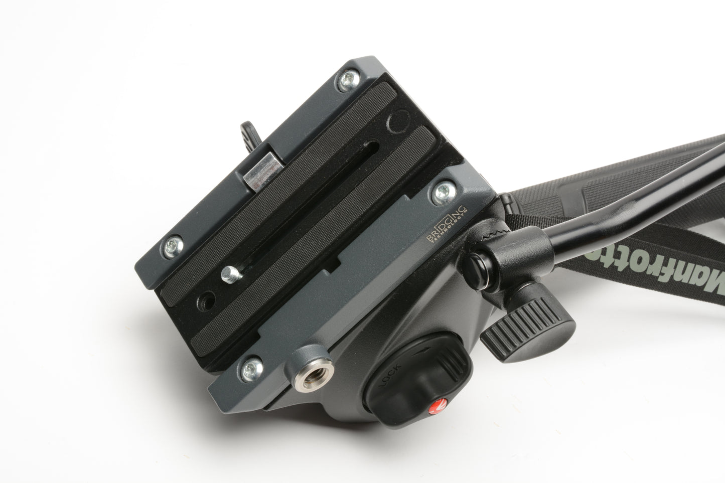 Manfrotto MVMXPROC5US Carbon Fiber XPRO Video Monopod w/MVH500AH Head