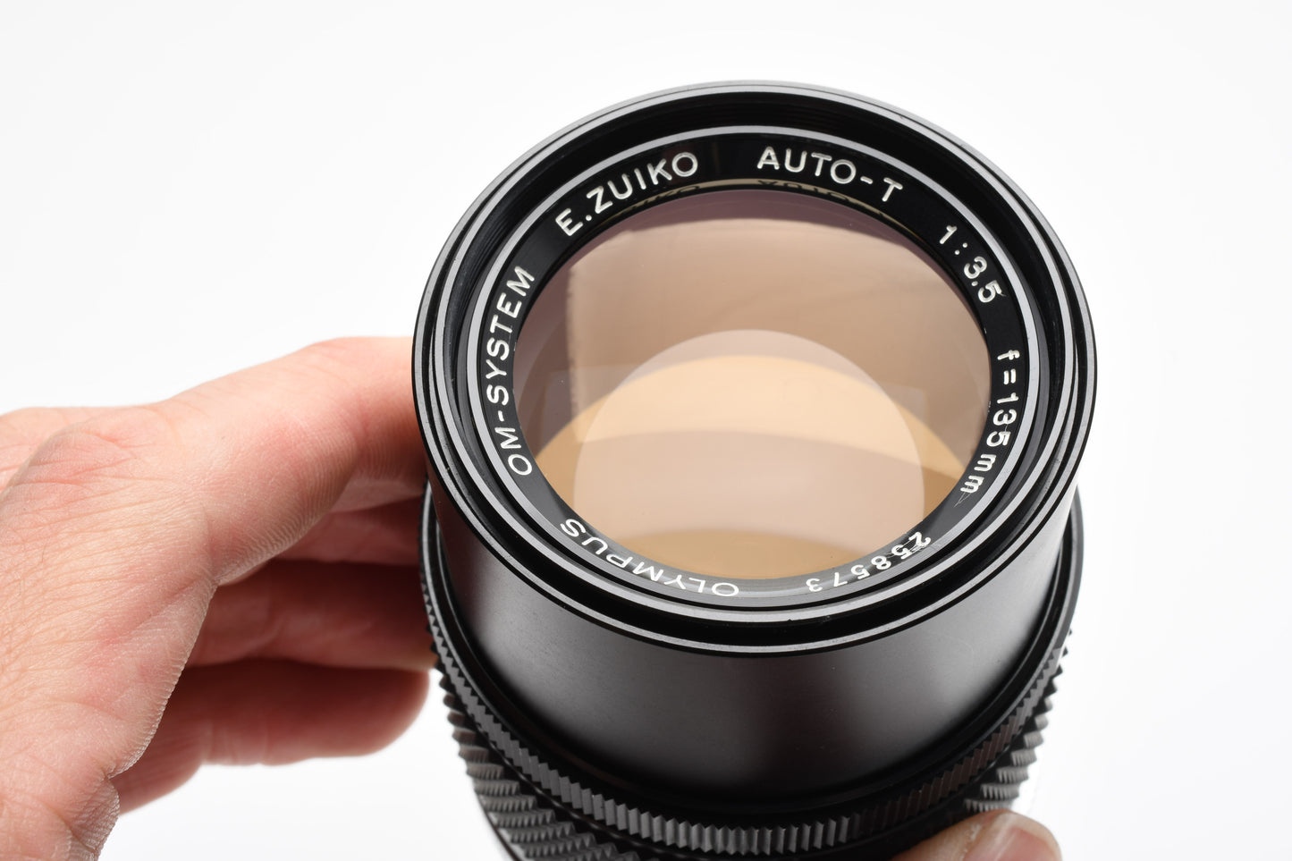 Olympus OM Zuiko 135mm f3.5 Portrait lens, Caps+Case+Sky, Great!