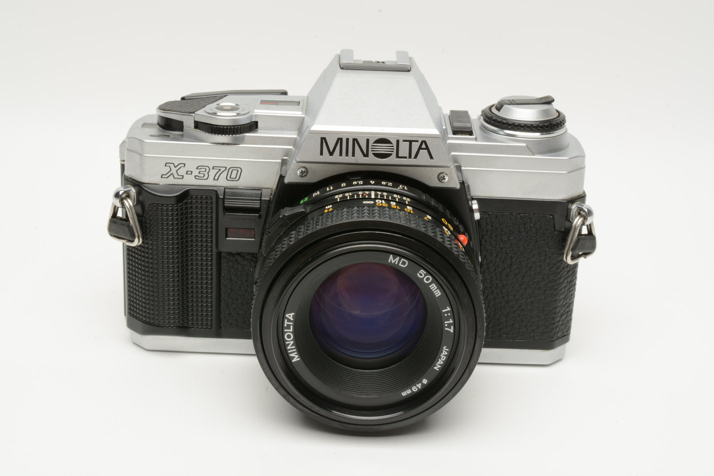 Minolta X-370 35mm SLR w/50mm f1.7 Prime lens, New seals, CR, Great!