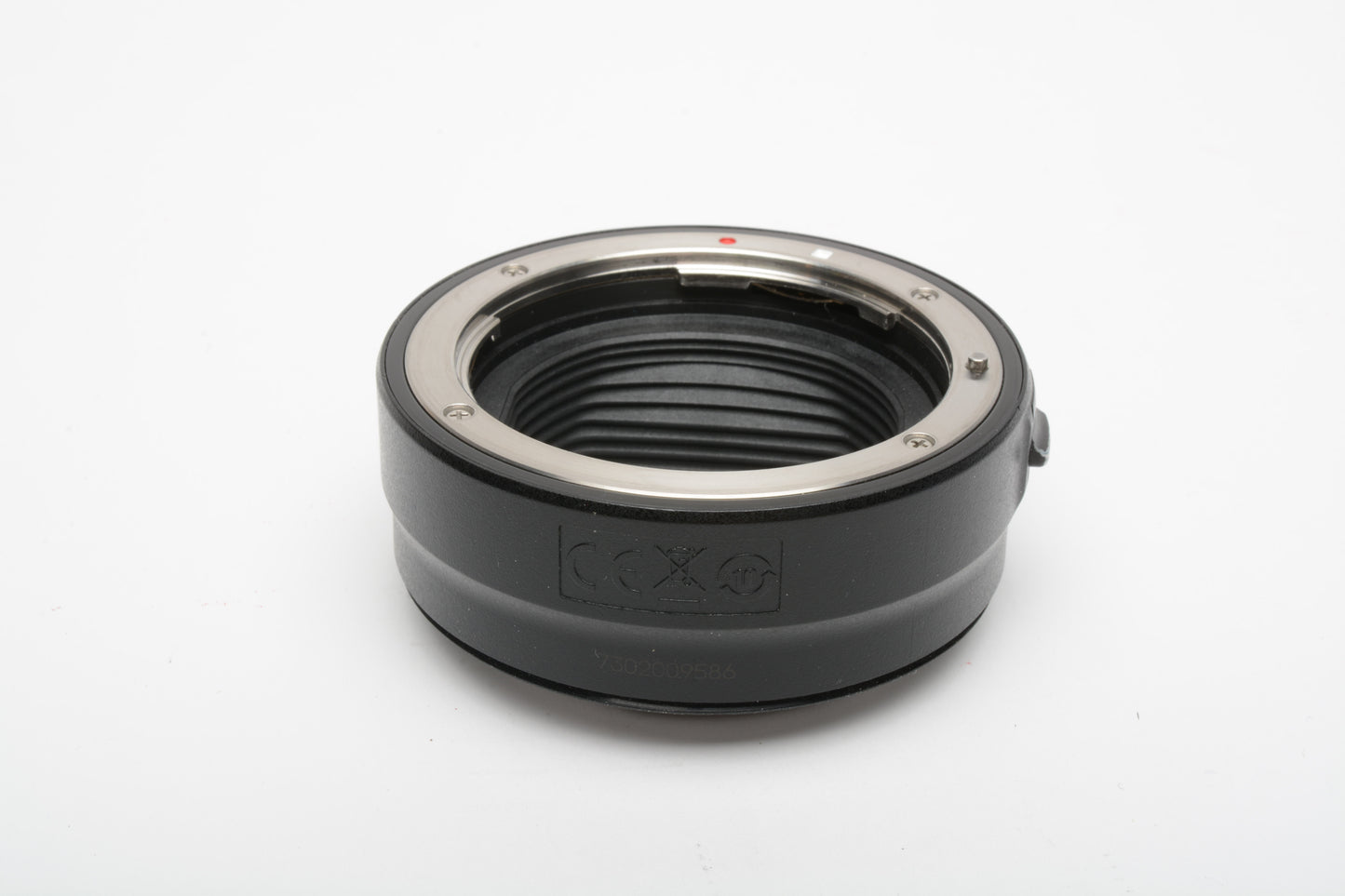 Canon Mount Adapter EF-EOS R, barely used, w/caps + case