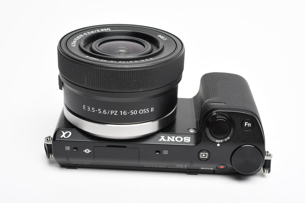 Sony NEX-5r Compact digital w/16-50mm OSS II lens, 2Batts, Dual charger, Tested