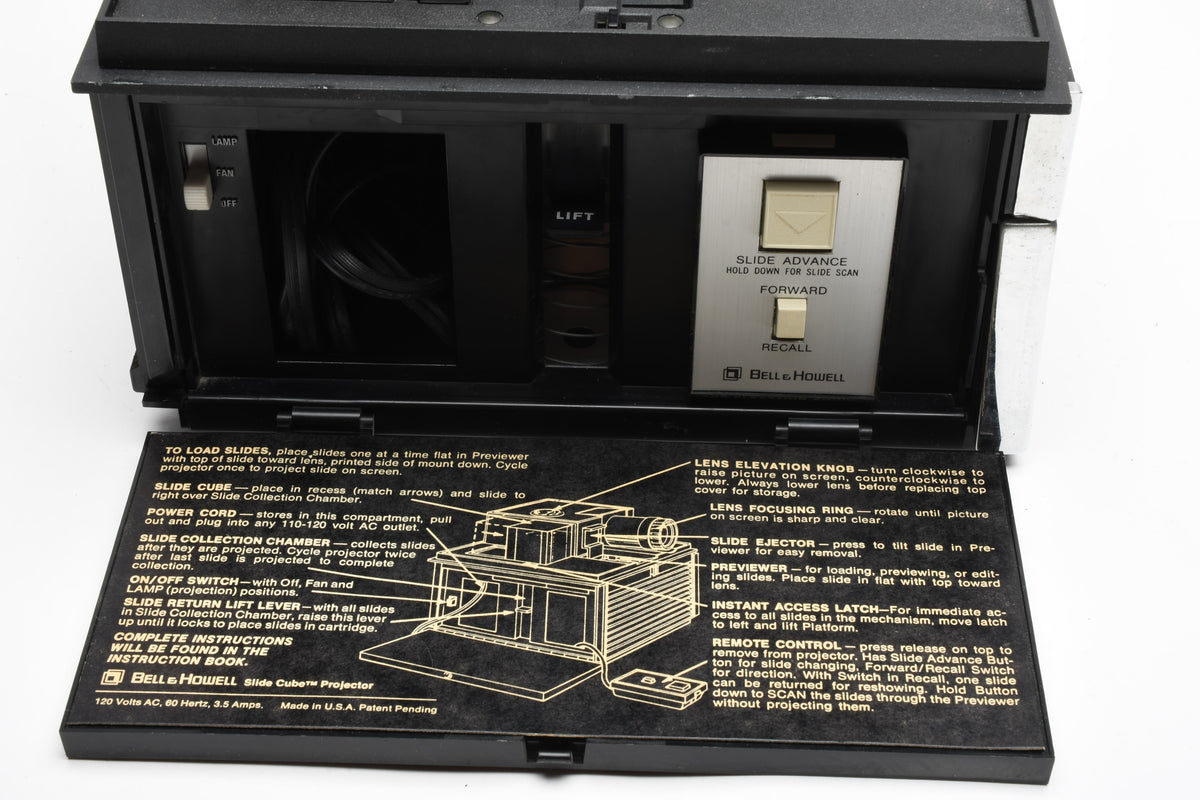 Bell & Howell Slide Cube Projector Model 991B Tested, Works, w/Cube+Remote