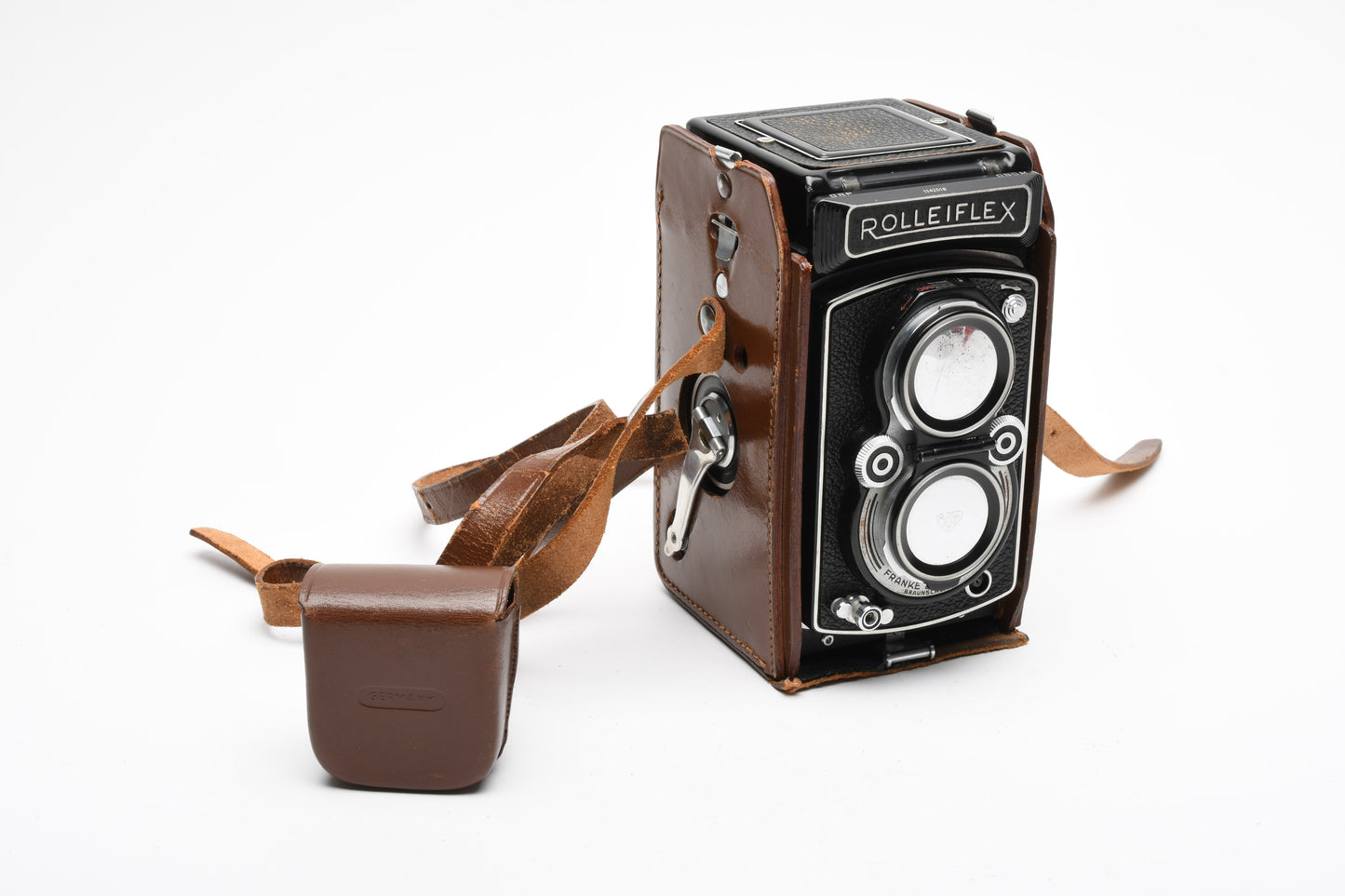 Rolleiflex 3.5 TLR camera w/Tessar 75mm f3.5 lens, Cap+Case, Great!