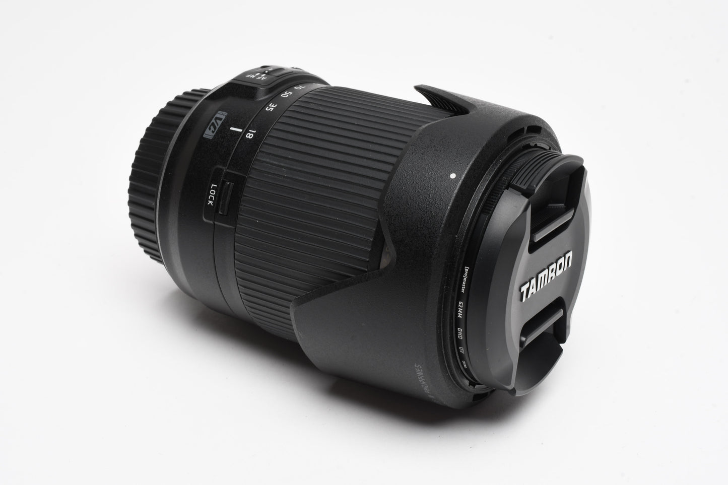 Tamron AF 18-200mm F3.5-6.3 compact zoom lens, hood+UV Canon B018 Mint-
