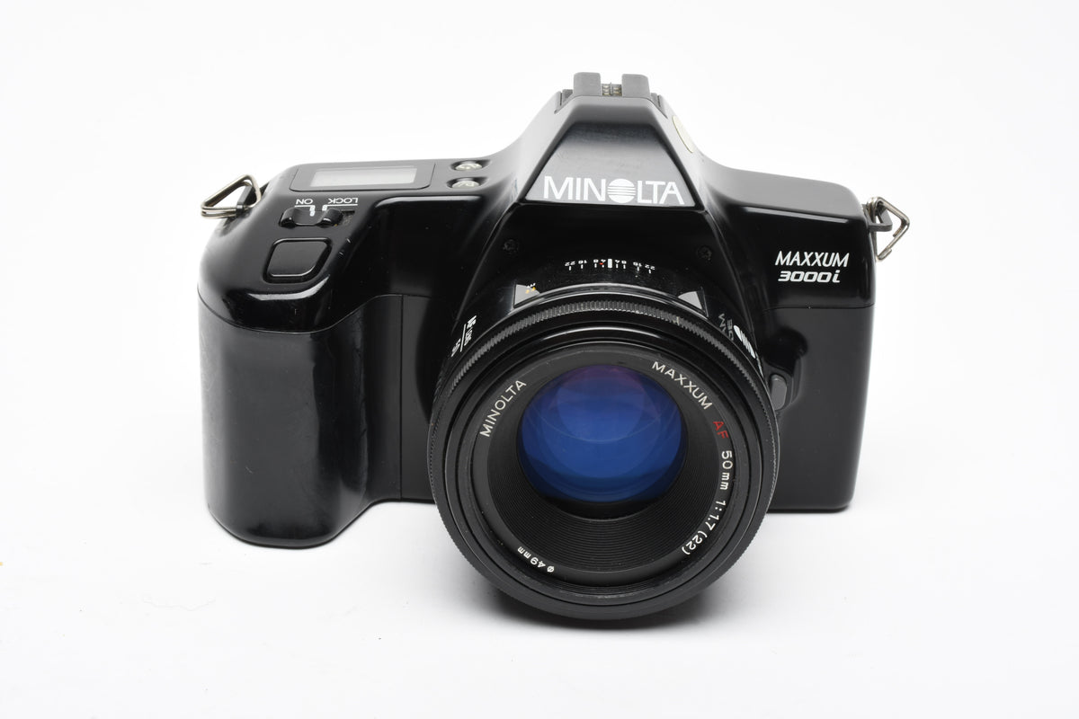 Minolta Maxxum 3000i 35mm SLR w/AF 50mm f1.7 prime lens, Strap, tested, Nice