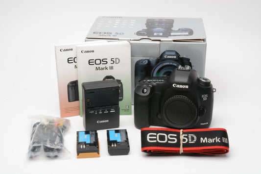 Canon EOS 5D Mark III 22.3MP DSLR body, 2batts, charger, Only 8301 Acts! Boxed