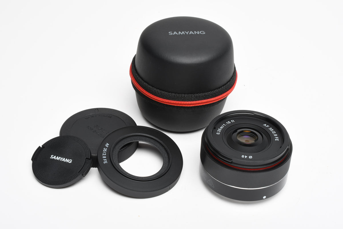 Samyang AF 35mm f2.8 FE for Sony E Mount, Caps, Case, Mint-