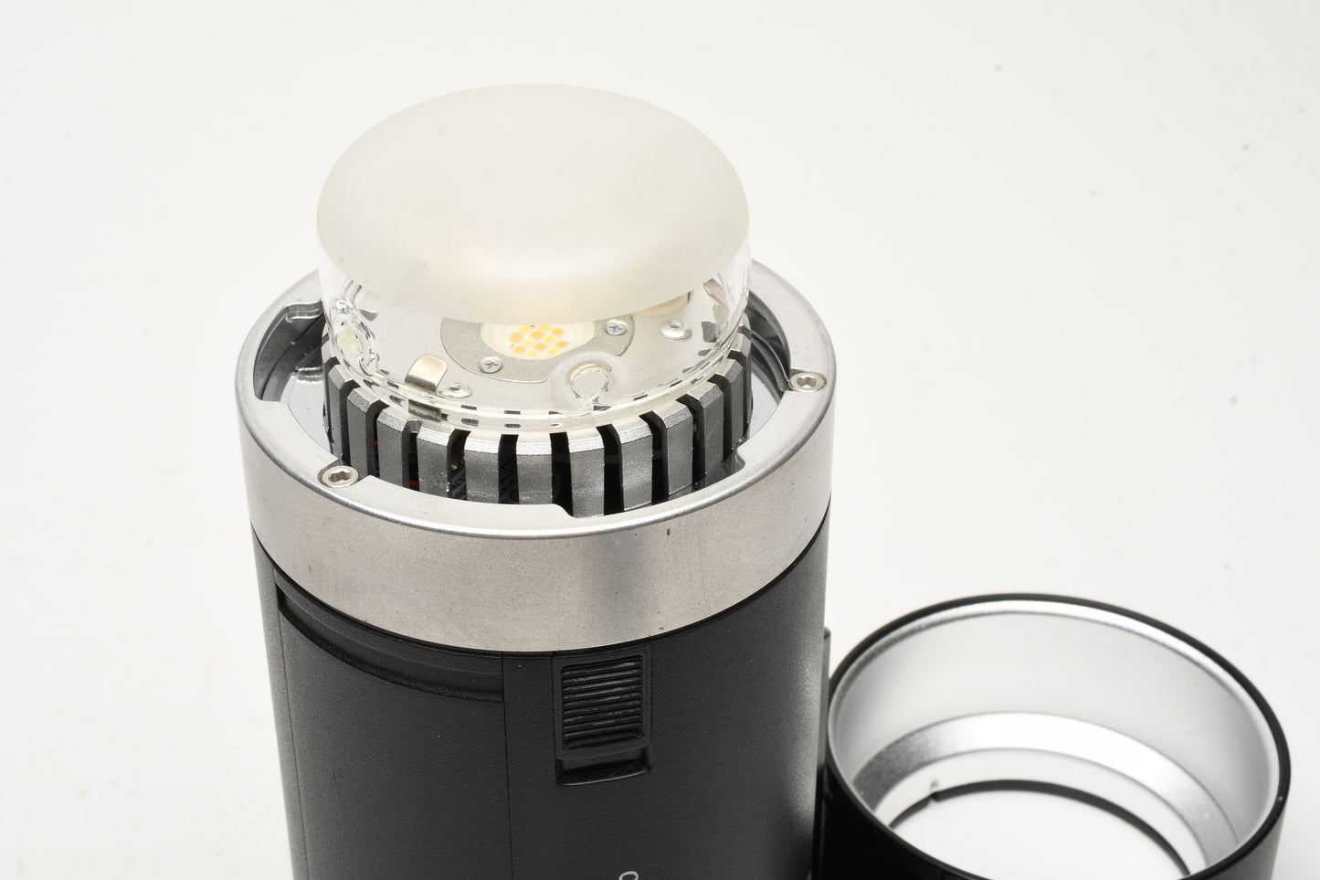 Godox AD300Pro 300Ws 2.4G TTL HSS Light, Case, 2X batts, charger, Tested, Great