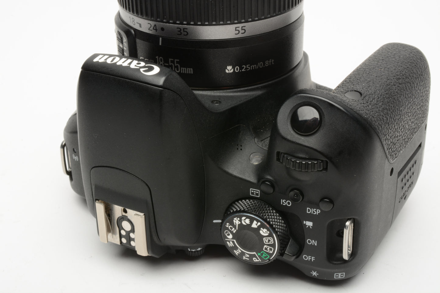 Canon Rebel T7i DSLR w/18-55mm f3.5-5.6 IS, Batt+charger+SD Only 8804 Acts!