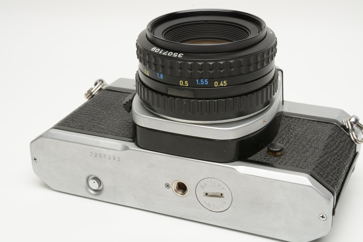 Pentax K1000 35mm SLR w/50mm f2 lens, New seals, strap, Great, Tested