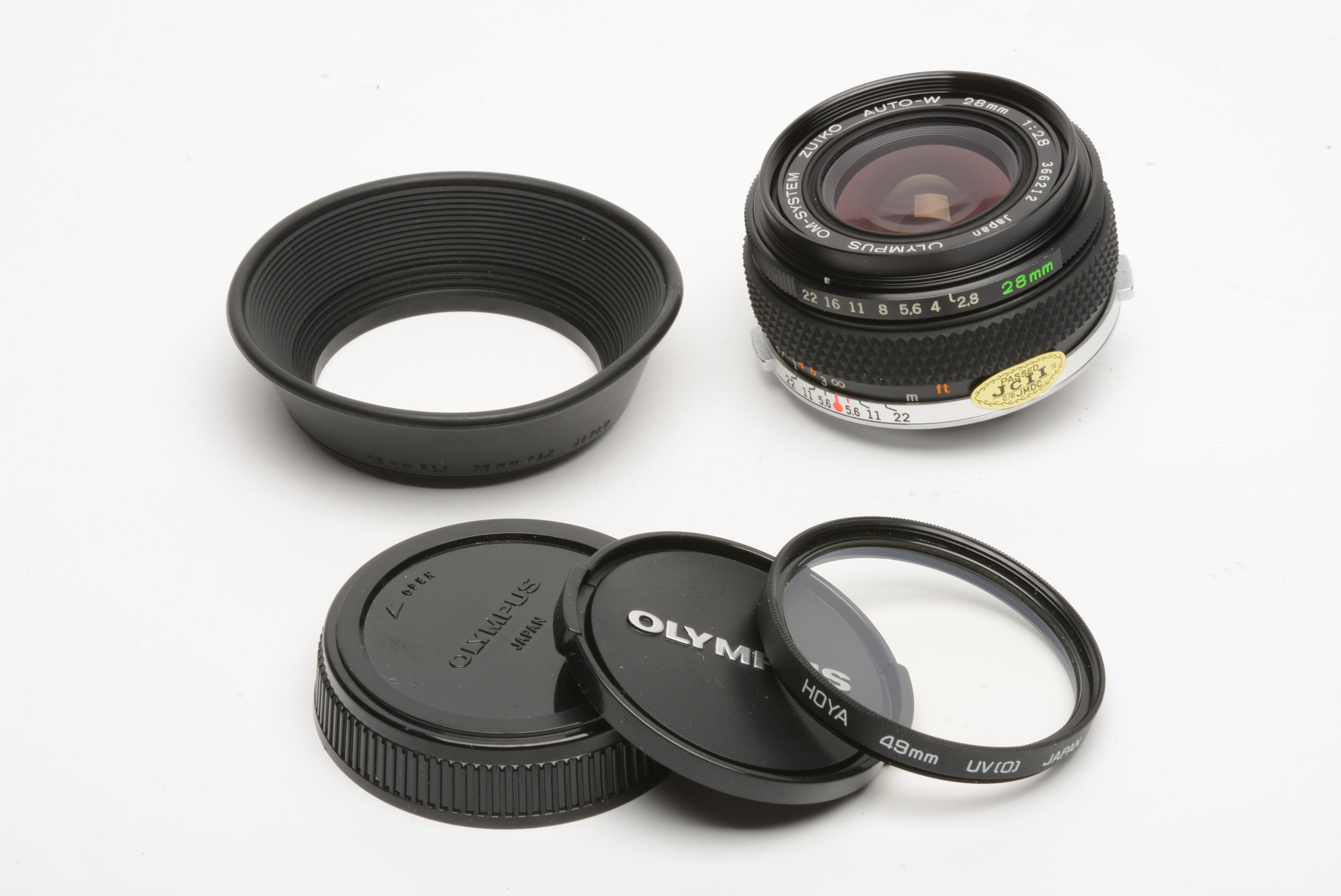 Olympus 28mm f2.8 OM Mount Auto-W wide angle lens