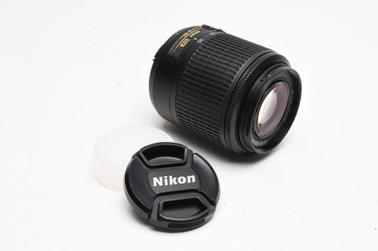Nikon AF-S DX Nikkor ED 55-200mm f4-5.6G SWM Zoom Lens