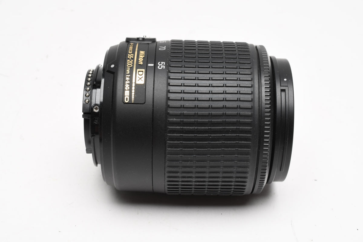 Nikon AF-S DX Nikkor ED 55-200mm f4-5.6G SWM Zoom Lens