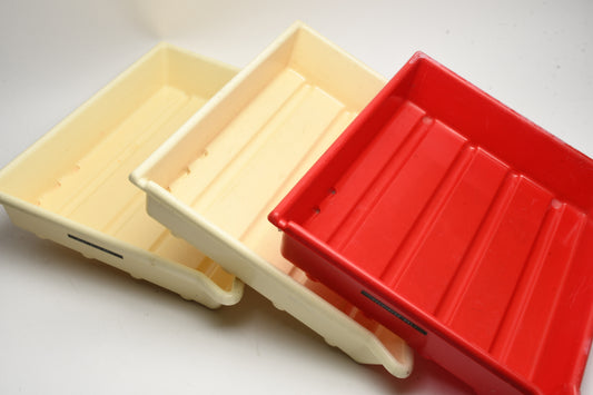 Set of 3 Paterson 12x16" darkroom paper developing trays (White, red)