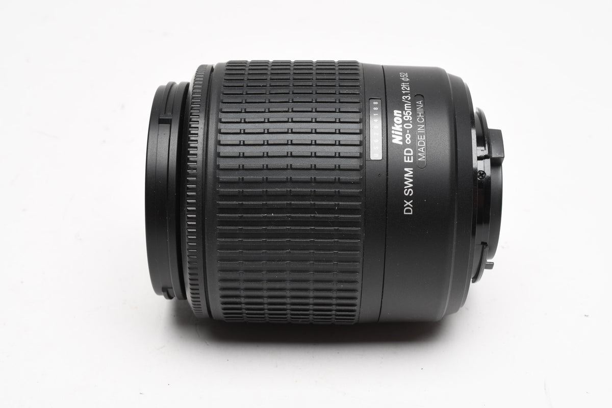 Nikon AF-S DX Nikkor ED 55-200mm f4-5.6G SWM Zoom Lens