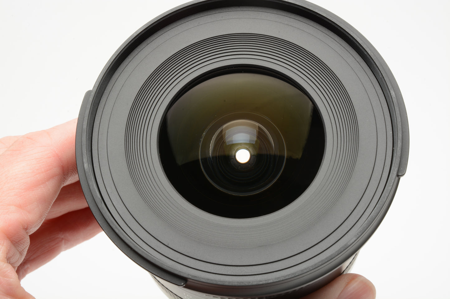 Tamron 10-24mm f3.5-4.5 Di II VC HLD wide zoom Nikon AF, Hood+Caps, USA