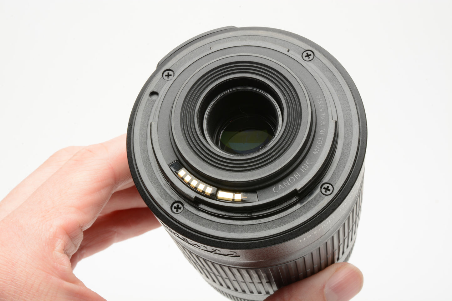 Canon EF-S 55-250mm f4-5.6 IS Zoom lens, caps, hood, UV, Nice