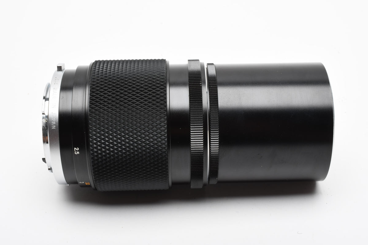 Olympus 200mm f4 E-Zuiko telephoto lens, Caps, Box, Clean