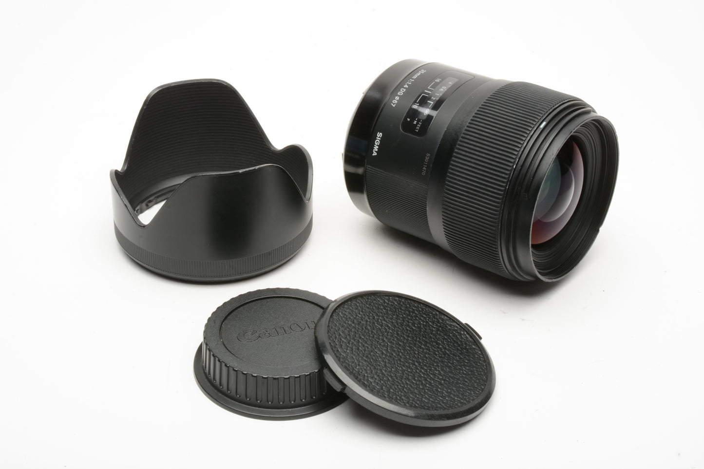 Sigma 35mm f1.4 DG Art Prime lens, Sharp, Canon EF w/Hood, Caps, USA