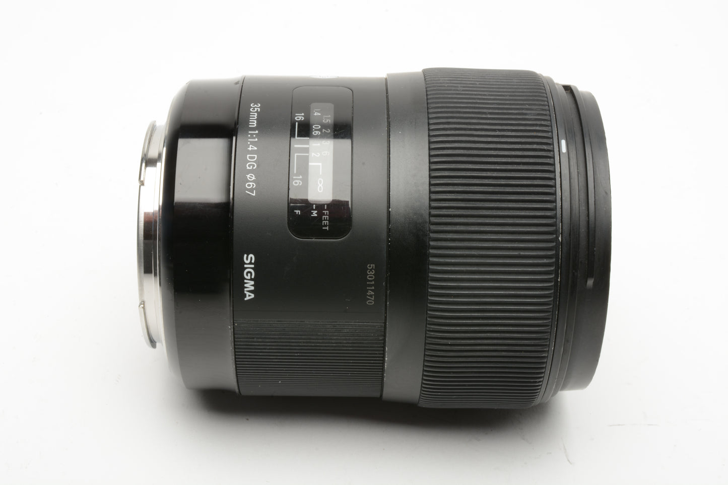 Sigma 35mm f1.4 DG Art Prime lens, Sharp, Canon EF w/Hood, Caps, USA