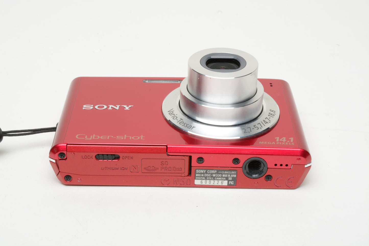 Sony DSC-W330 Burgundy 14.1MP digital Point&Shoot camera, boxed, Very clean + case