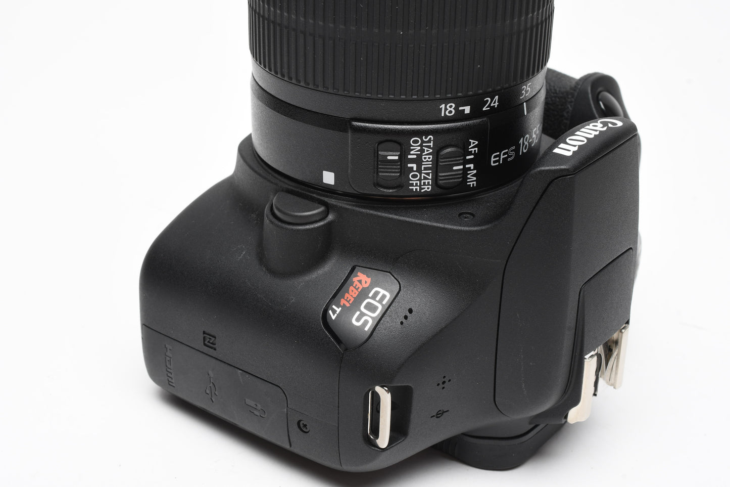 Canon Rebel T7 DSLR w/18-55mm f3.5-5.6 IS II Only 32 Acts!! Mint-