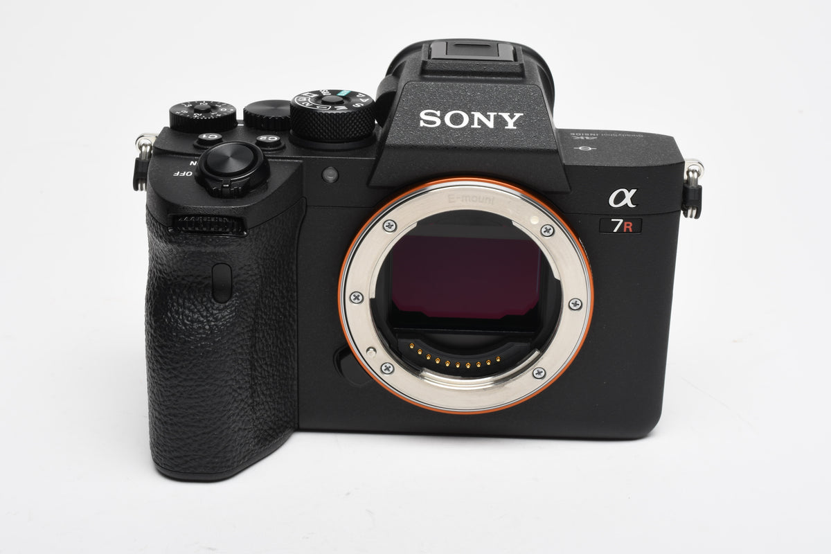 Sony a7R IV Body, Mint, Low use, Only 3017K Acts! Boxed, USA