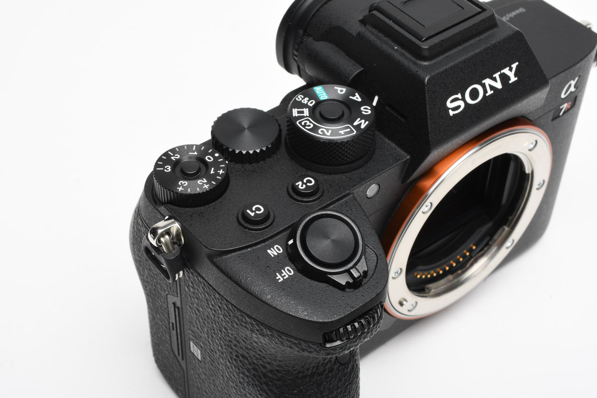 Sony a7R IV Body, Mint, Low use, Only 3017K Acts! Boxed, USA