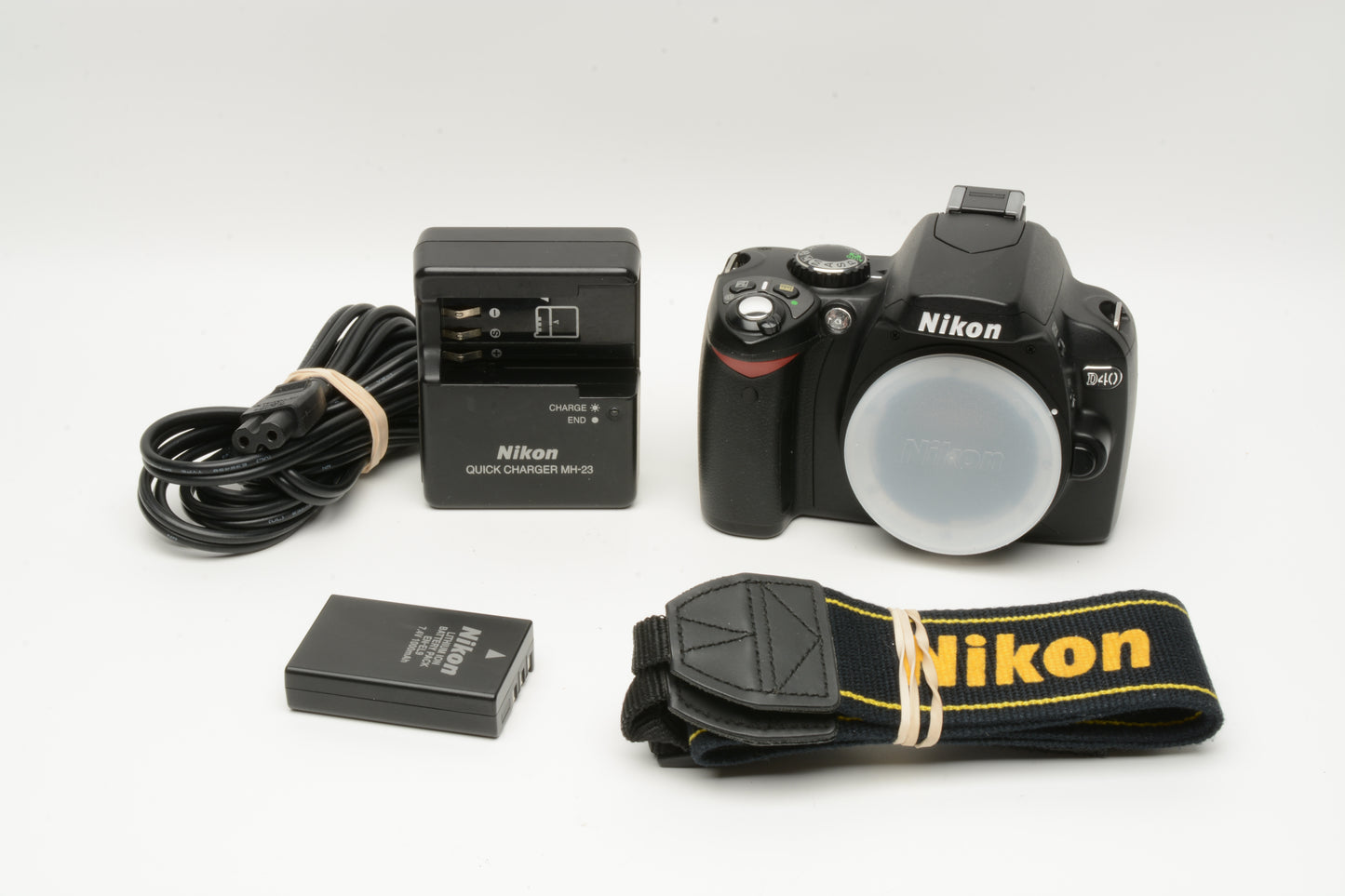 Nikon D40 DSLR body, batt+charger, ONLY 1165 Acts!! Great
