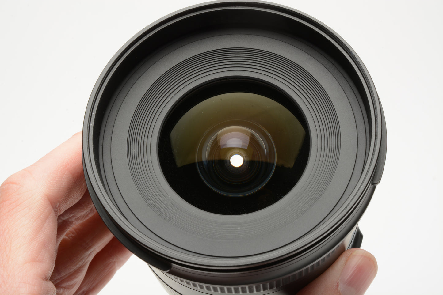 Tamron 10-24mm f3.5-4.5 Di II VC HLD wide zoom Nikon AF, Hood+Caps, USA