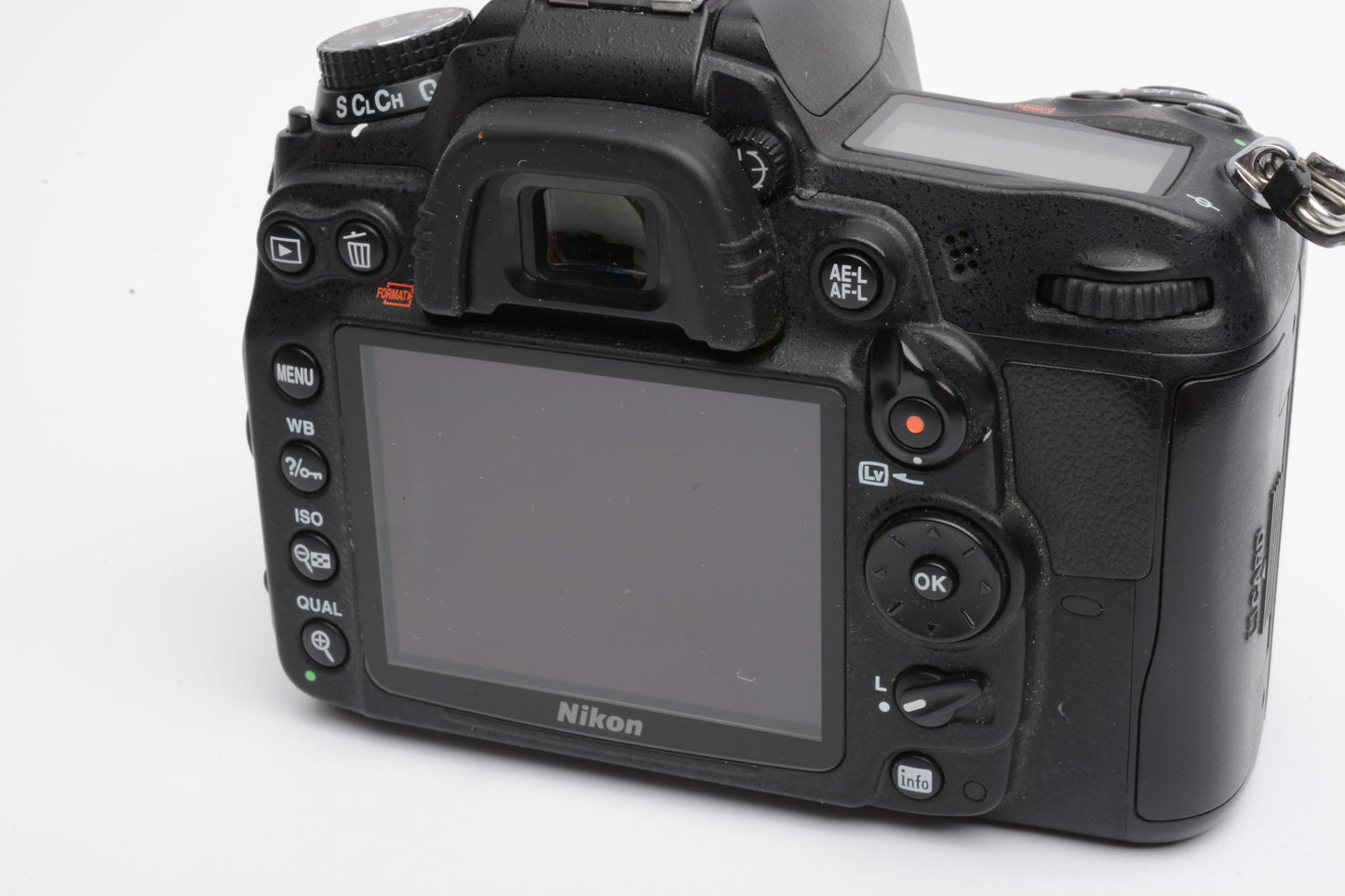 Nikon D7000 16.2MP DSLR, batt, charger, strap, only 31,755 Acts! Nice!